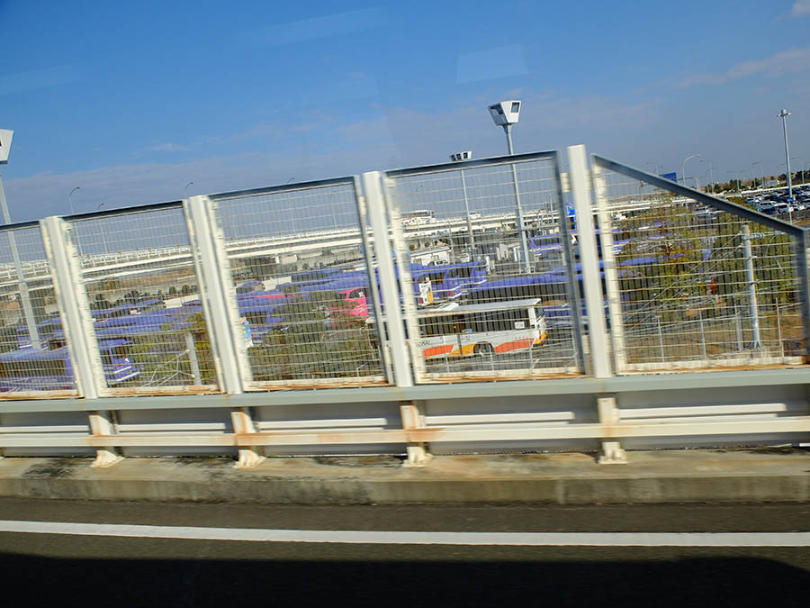 バスと電車で無事家に