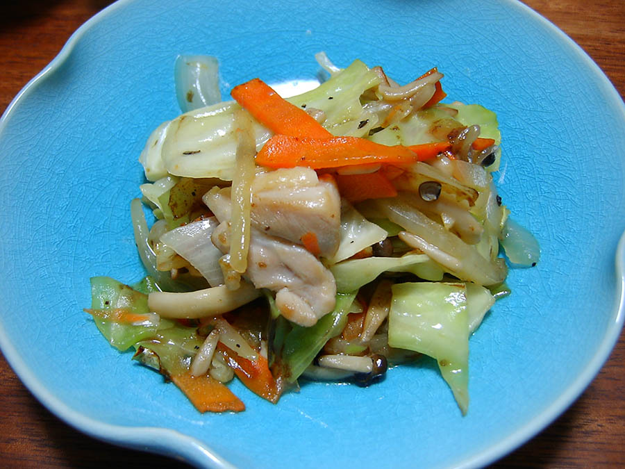 鶏肉とシャキッと野菜のまろやか塩炒め