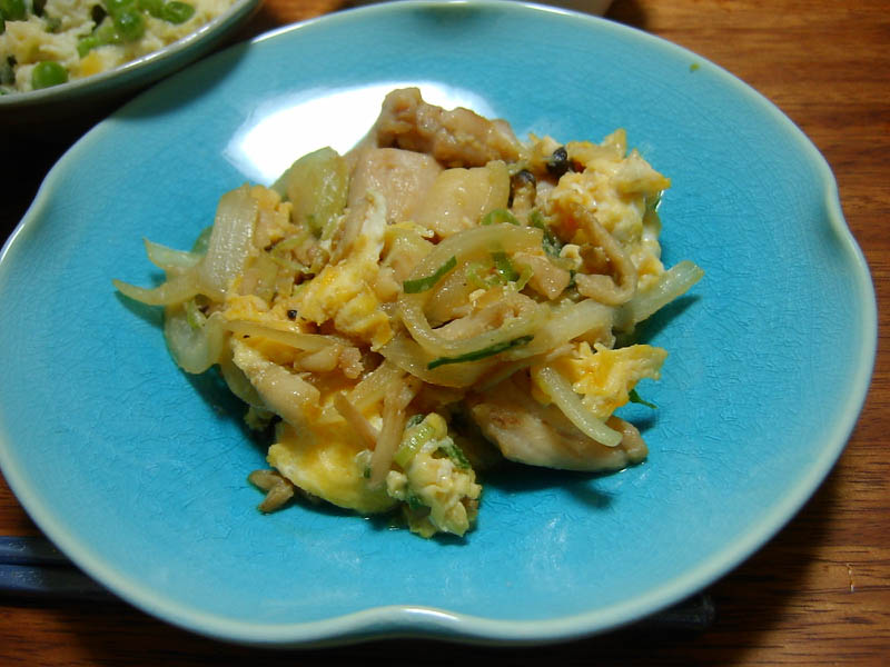 鶏肉とふんわり卵の甘辛炒め