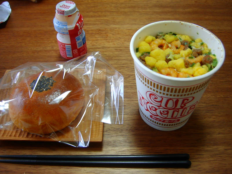 カップヌードル