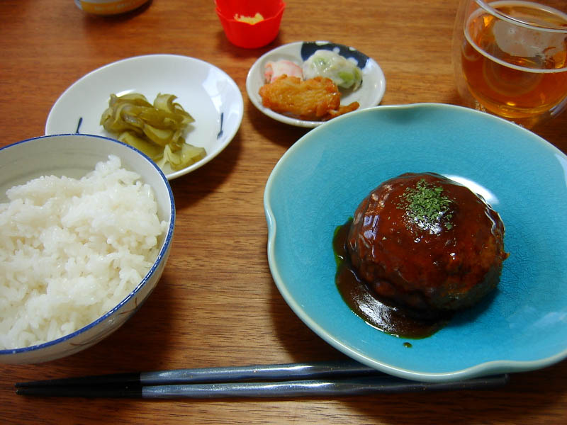 デミグラスハンバーグ