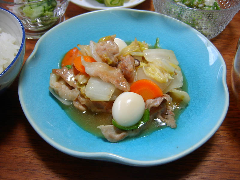 豚肉とうずら卵入り八宝菜