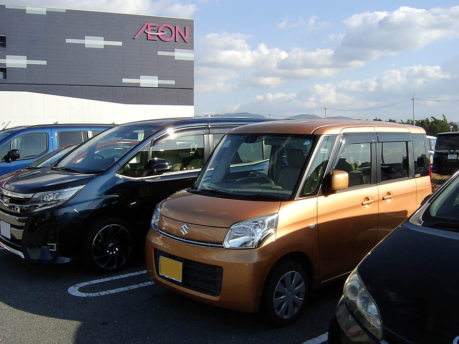 イオンモール