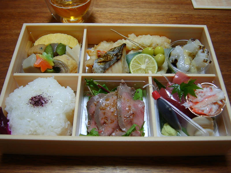 仕出し弁当
