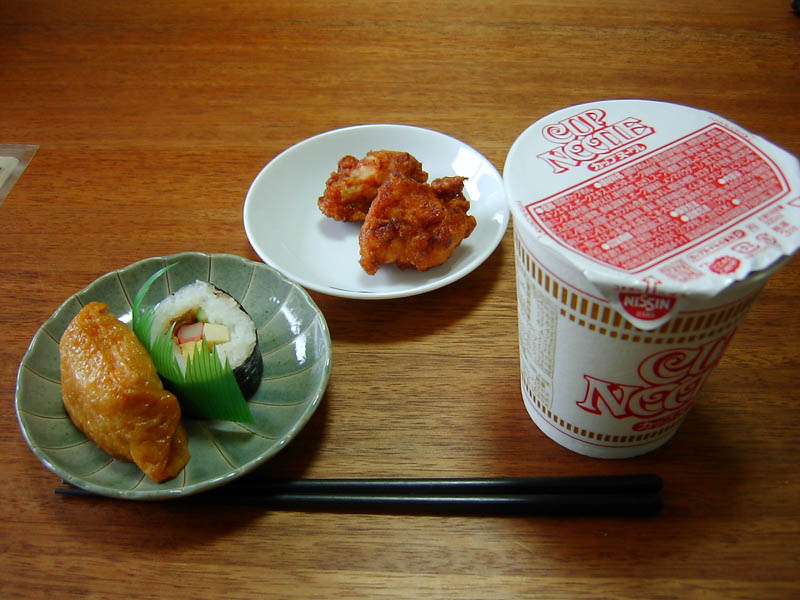 カップヌードル