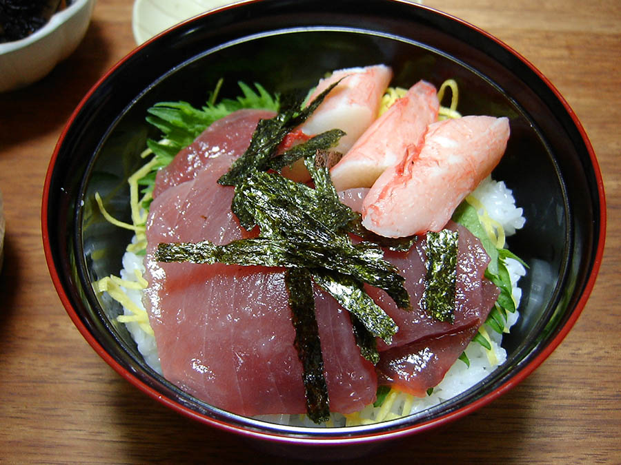 マグロ丼