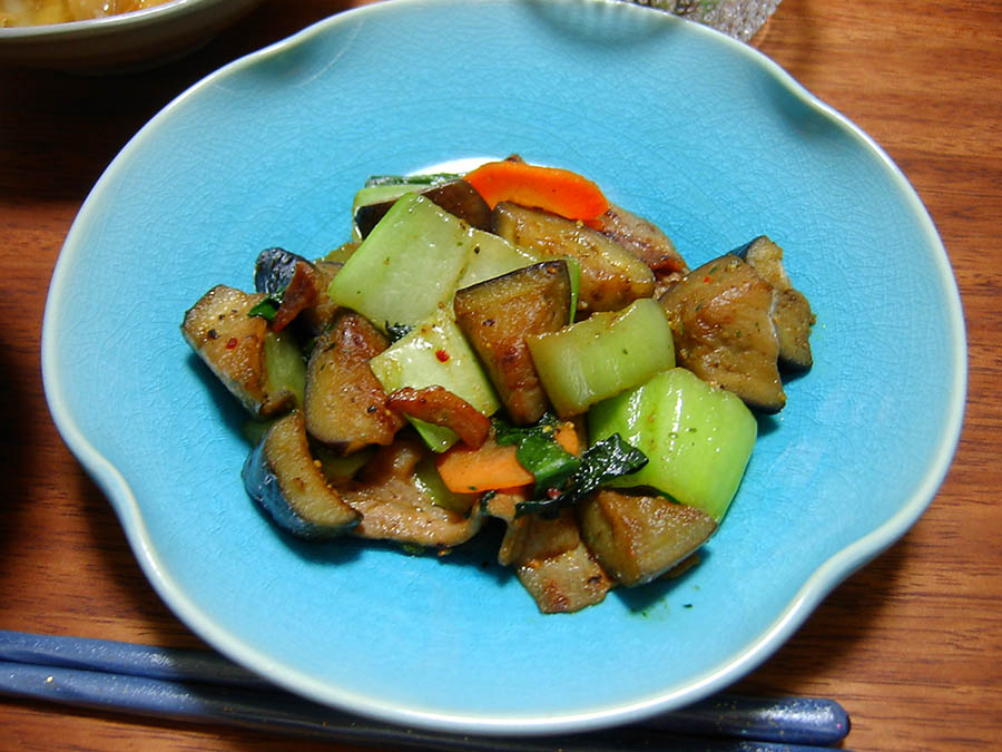 なすと豚バラのカレー炒め