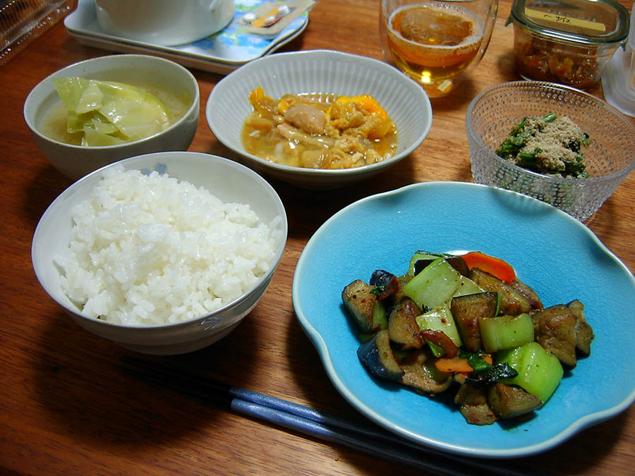 なすと豚バラのカレー炒め