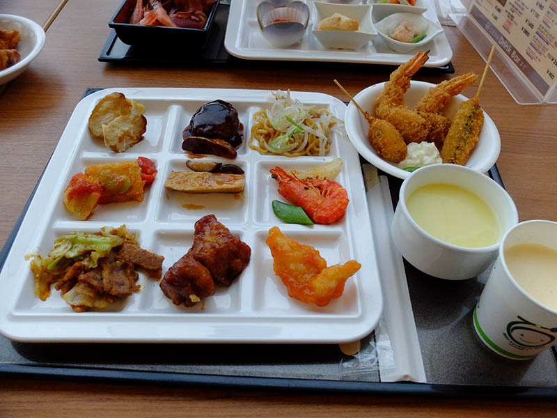 夕食ビュッフェ