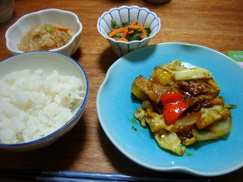 豚肉と蓮根の甘辛カレー炒め
