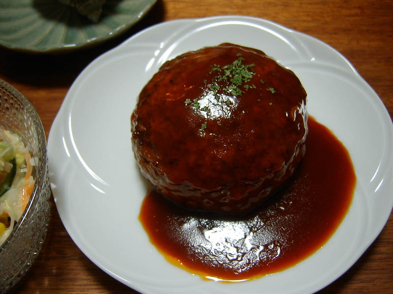 デミグラスハンバーグ