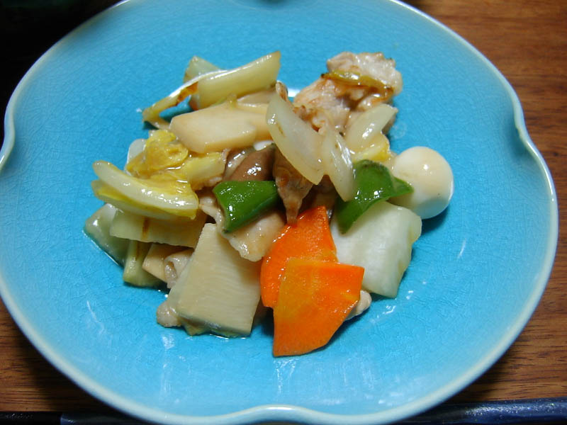 豚肉とうずら入り八宝菜