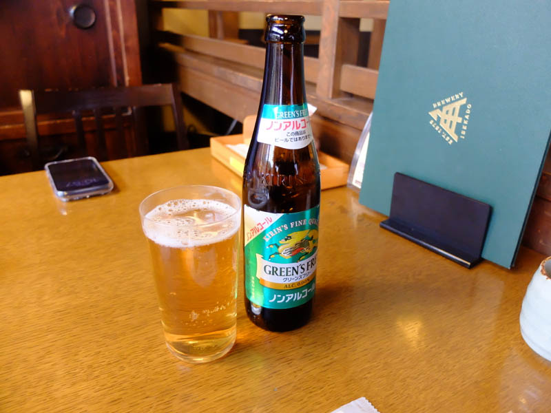 伊勢角屋麦酒でカキフライ定食