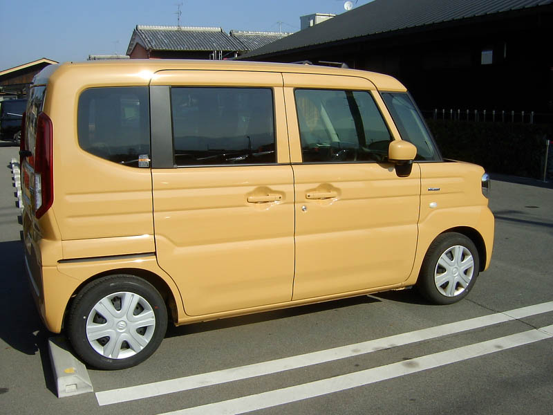 お肉のカワイへ