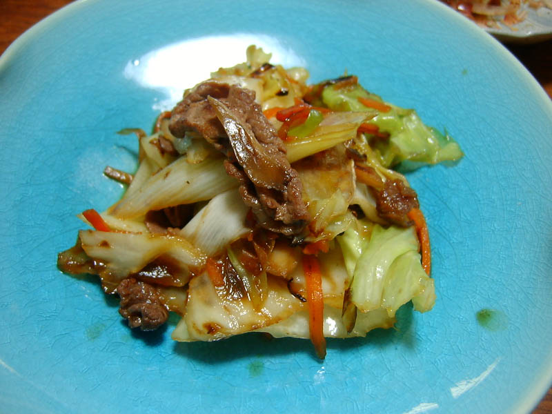 キャベツとまいたけのすき焼き炒め