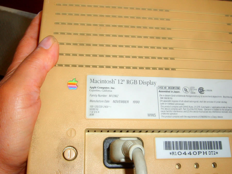 Macintosh 12"RGB Display