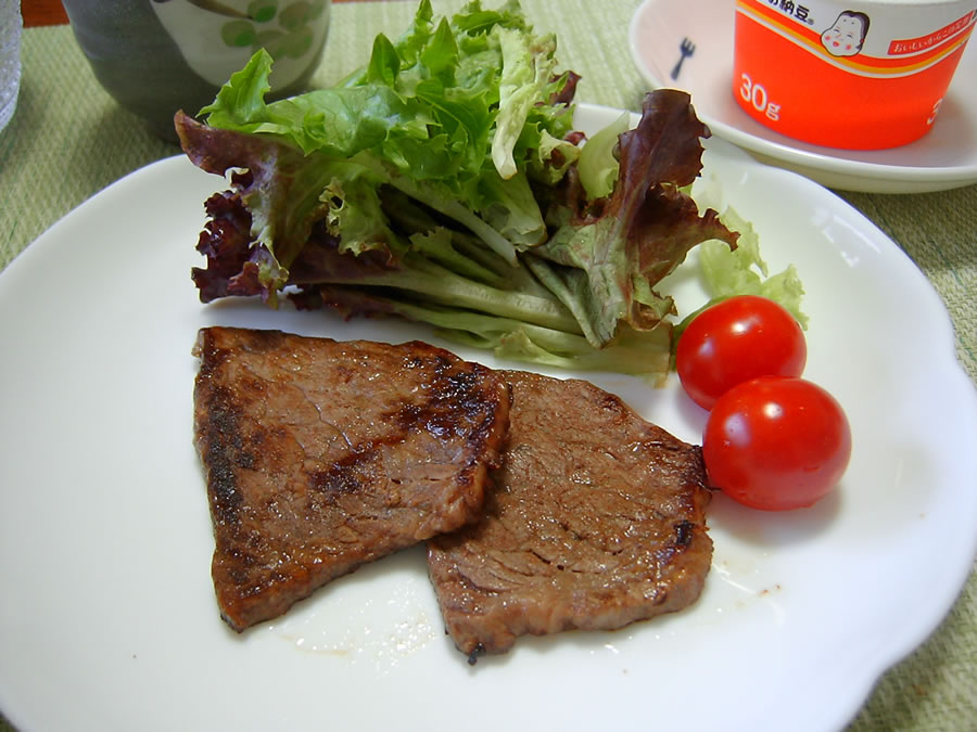 牛肉ステーキ