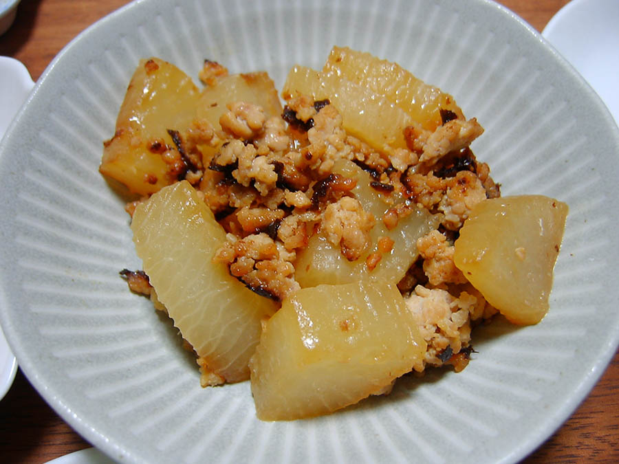 お造りとちくわの磯辺揚げ