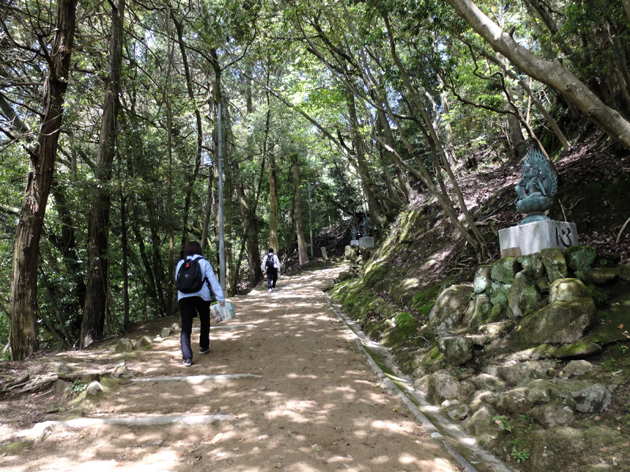 大神神社朔日参り