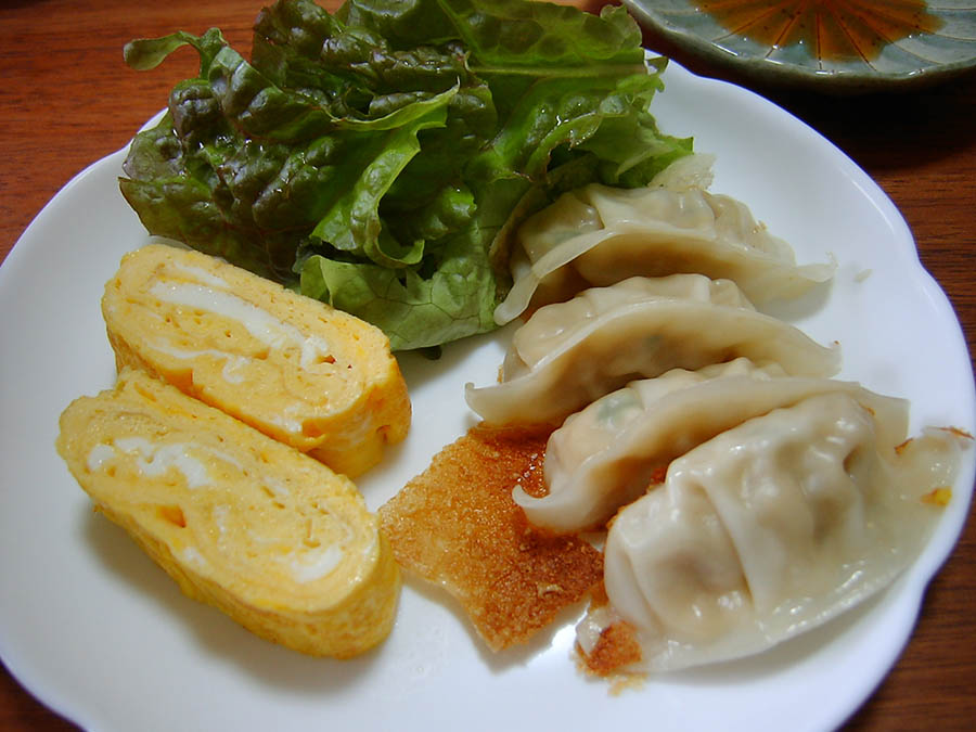 餃子と玉子焼き