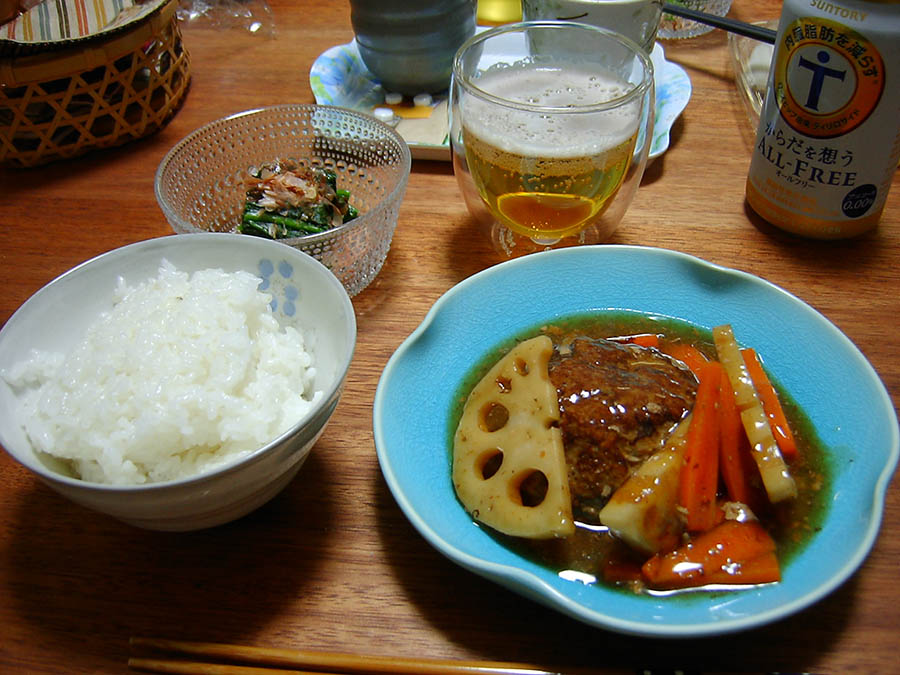 和風煮込みハンバーグ