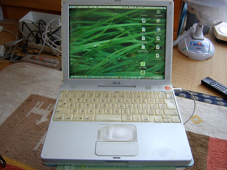 iBookのFirworksMXで年賀状のロゴ作成
