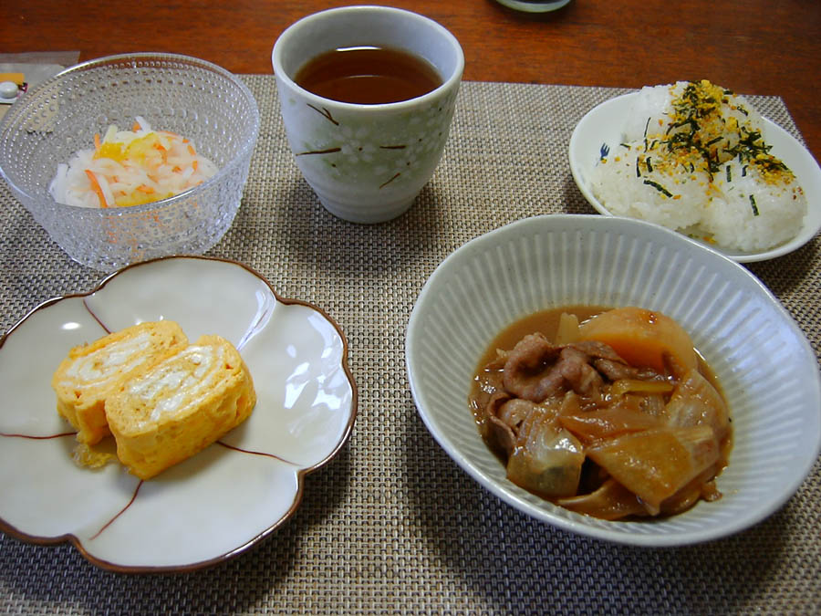 肉じゃがと玉子焼き