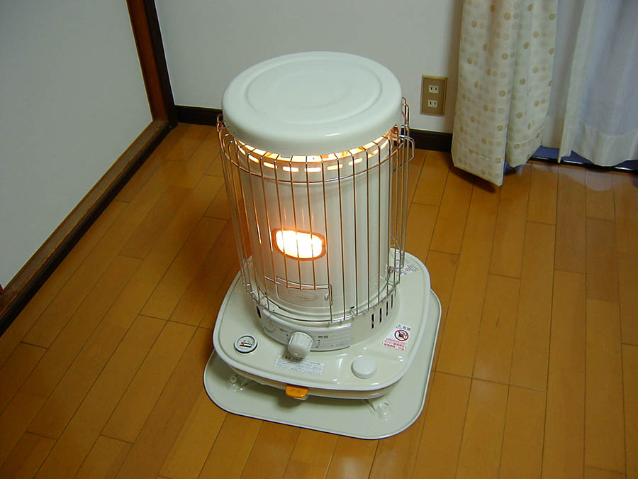 石油ストーブ